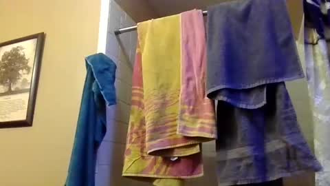 gaymencumhere online show from January 7, 2025, 12:31 pm