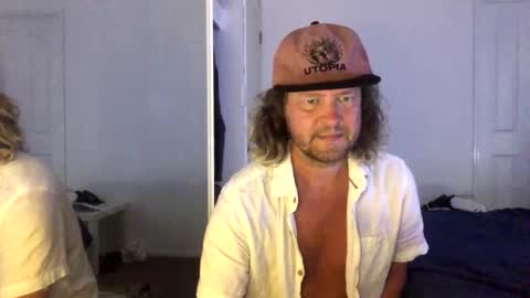 gcsurfer81 online show from February 20, 2026, 5:15 am