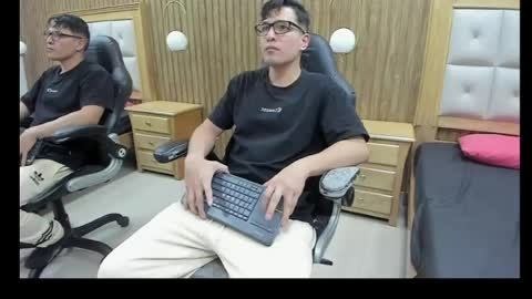 Gean Mclovin online show from April 30, 2026, 7:09 pm