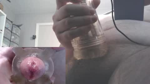 Snapshot of geeky___dick chatting on March 10, 2025, 4:57 pm Geekydick online show from March 10, 2025, 4:57 pm