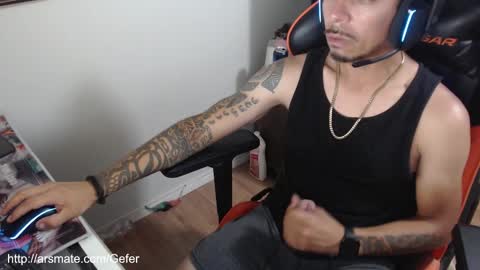 gefeeer online show from February 9, 2026, 3:32 am