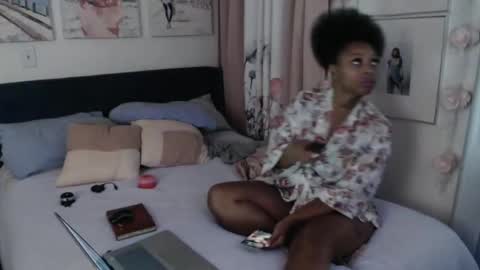 Snapshot of geishapaige chatting on October 20, 2025, 10:16 am The Empress online show from October 20, 2025, 10:16 am