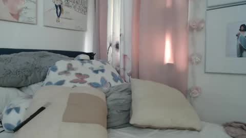 The Empress online show from March 11, 2026, 4:35 pm