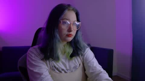 Vi online show from October 30, 2025, 6:52 pm