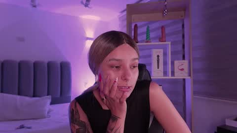 Gemma online show from December 21, 2025, 4:19 am