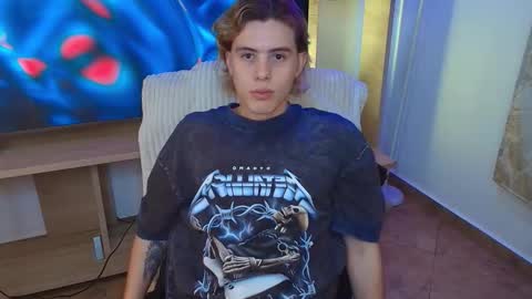 Snapshot of gemdominus chatting on September 28, 2025, 8:36 pm Gem Dominus online show from September 28, 2025, 8:36 pm