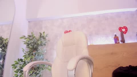 Snapshot of geminis_muentes chatting on March 5, 2025, 9:16 am geminis muentes online show from March 5, 2025, 9:16 am