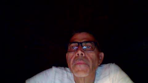 Gen online show from May 17, 2026, 9:44 pm