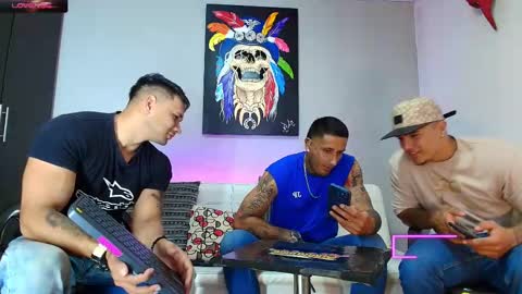 gendersonfit online show from February 13, 2025, 2:20 pm