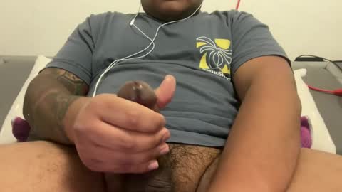 Snapshot of genesemens77 chatting on February 23, 2025, 6:34 pm genesemens77 online show from February 23, 2025, 6:34 pm