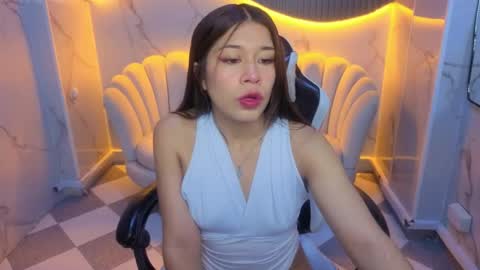 Snapshot of genesis_b_ chatting on May 2, 2026, 12:43 pm genesis_b_ online show from May 2, 2026, 12:43 pm
