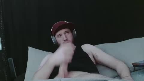 Snapshot of genitalwars chatting on December 18, 2025, 5:19 pm genitalwars online show from December 18, 2025, 5:19 pm