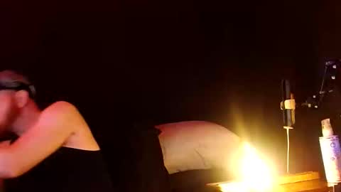 Snapshot of genitalwars chatting on January 7, 2026, 11:18 pm genitalwars online show from January 7, 2026, 11:18 pm