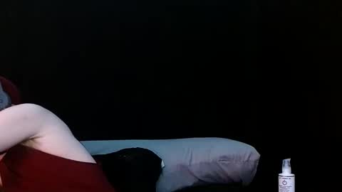 Snapshot of genitalwars chatting on January 10, 2026, 9:11 am genitalwars online show from January 10, 2026, 9:11 am