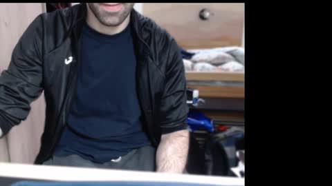 Snapshot of gennahawk chatting on February 13, 2025, 11:28 am gennahawk online show from February 13, 2025, 11:28 am