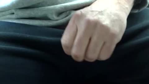 Snapshot of gent063 chatting on January 13, 2025, 6:38 pm gent063 online show from January 13, 2025, 6:38 pm