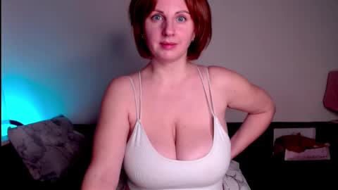 Snapshot of gentle__woman chatting on January 27, 2025, 8:18 am Chrisa online show from January 27, 2025, 8:18 am
