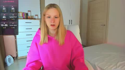 Melissa online show from December 1, 2025, 5:01 am