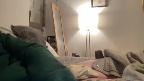 Gentle Stranger online show from February 5, 2025, 8:25 pm