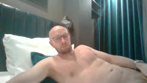 Snapshot of genuinecouple69 chatting on March 3, 2026, 10:48 pm genuinecouple69 online show from March 3, 2026, 10:48 pm