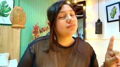 Snapshot of geo_jonnes25 chatting on July 6, 2026, 3:03 pm Geo J online show from July 6, 2026, 3:03 pm