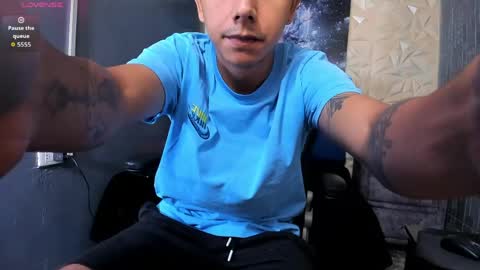 george_bigcock24cm online show from April 4, 2026, 1:19 pm