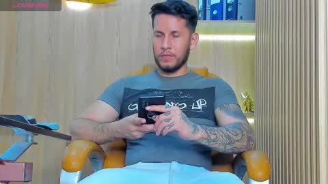 George online show from November 5, 2025, 9:04 pm