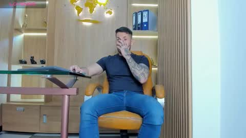 Snapshot of george_diesell_ chatting on February 15, 2026, 6:48 pm George online show from February 15, 2026, 6:48 pm