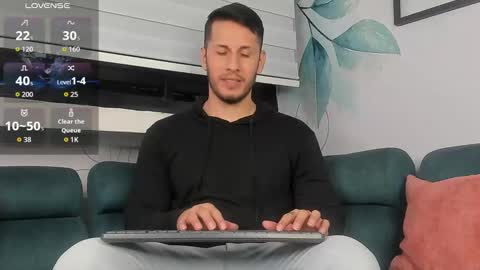 Snapshot of george_diesell_ chatting on February 24, 2026, 11:47 pm George online show from February 24, 2026, 11:47 pm