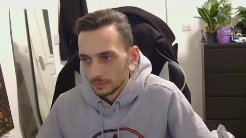 georgek0011 online show from November 30, 2025, 10:03 pm