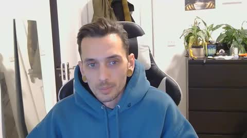 georgek0011 online show from January 5, 2026, 11:19 pm