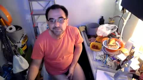 Snapshot of georgempt chatting on January 19, 2025, 6:42 am georgempt online show from January 19, 2025, 6:42 am