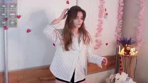 Snapshot of georgiannahearn chatting on June 16, 2026, 3:20 am May online show from June 16, 2026, 3:20 am