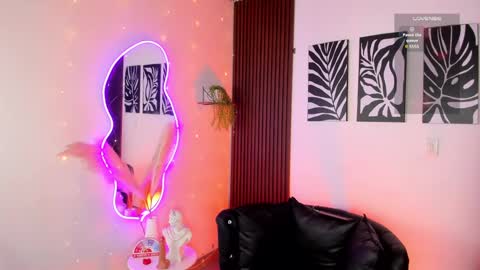 Georgina Caruso online show from February 12, 2025, 8:50 pm