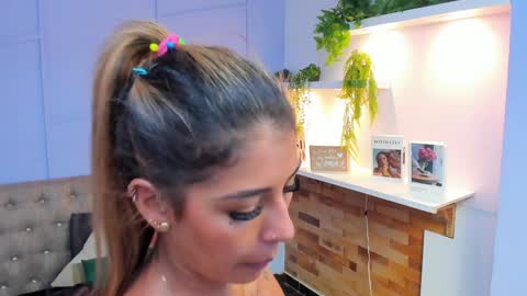 Snapshot of georgina_coule chatting on January 28, 2025, 6:17 pm Georgina Coule online show from January 28, 2025, 6:17 pm