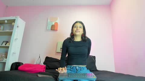 GEORGINA FERRI online show from October 6, 2025, 5:10 pm