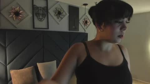 Snapshot of georgina_sensuelle chatting on April 18, 2026, 10:41 am Georgina online show from April 18, 2026, 10:41 am