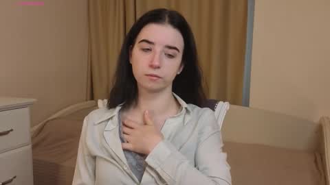 My name is Kelly online show from October 16, 2025, 4:13 am