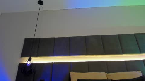 Kendal  online show from February 18, 2025, 11:41 pm