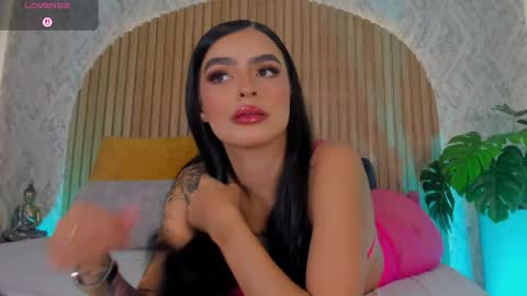 Kendal  online show from October 10, 2025, 3:22 pm