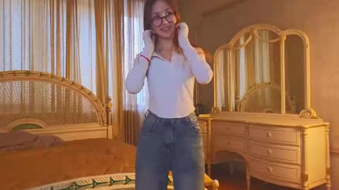 Snapshot of gertrudisshinn chatting on April 27, 2026, 2:15 pm Kristy online show from April 27, 2026, 2:15 pm