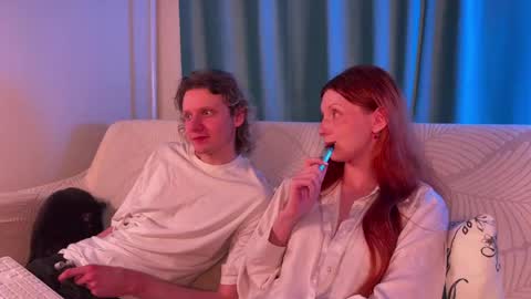 Liz and Mark online show from June 1, 2026, 9:16 pm