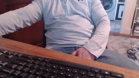 gethoggy online show from November 6, 2025, 6:09 pm