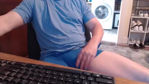 Snapshot of gethoggy chatting on April 21, 2026, 2:23 pm gethoggy online show from April 21, 2026, 2:23 pm