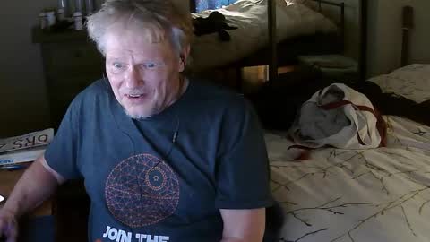 Snapshot of gethyn chatting on February 19, 2025, 8:44 am Gethyn online show from February 19, 2025, 8:44 am