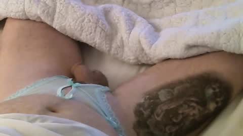 Snapshot of getmehard4213 chatting on December 23, 2024, 3:23 pm Luscious online show from December 23, 2024, 3:23 pm