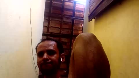 Gaby online show from November 25, 2025, 4:29 pm