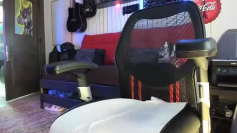 Snapshot of ghala chatting on December 30, 2024, 9:37 am DarkMan online show from December 30, 2024, 9:37 am