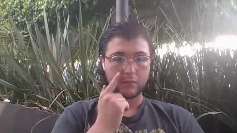 Snapshot of ghardh3 chatting on January 2, 2025, 10:44 pm ghardh3 online show from January 2, 2025, 10:44 pm