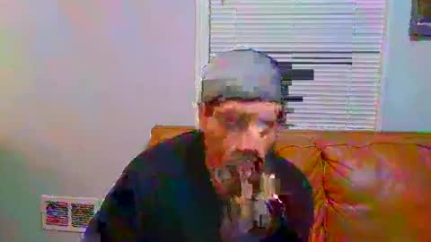 Snapshot of ghomps88 chatting on October 21, 2025, 5:52 am Gee online show from October 21, 2025, 5:52 am